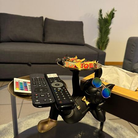 Appartement De Luxe Entierement Renove - Proche Aeroport De Bruxelles, Quartier Chic Dış mekan fotoğraf